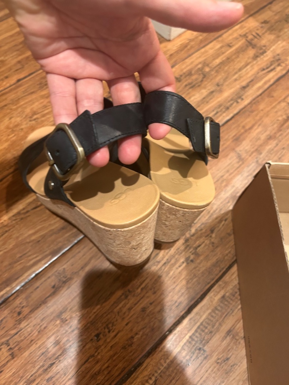 UGG Elena II Black Platform Wedge Sandal size 7.5 - Picture 5 of 8